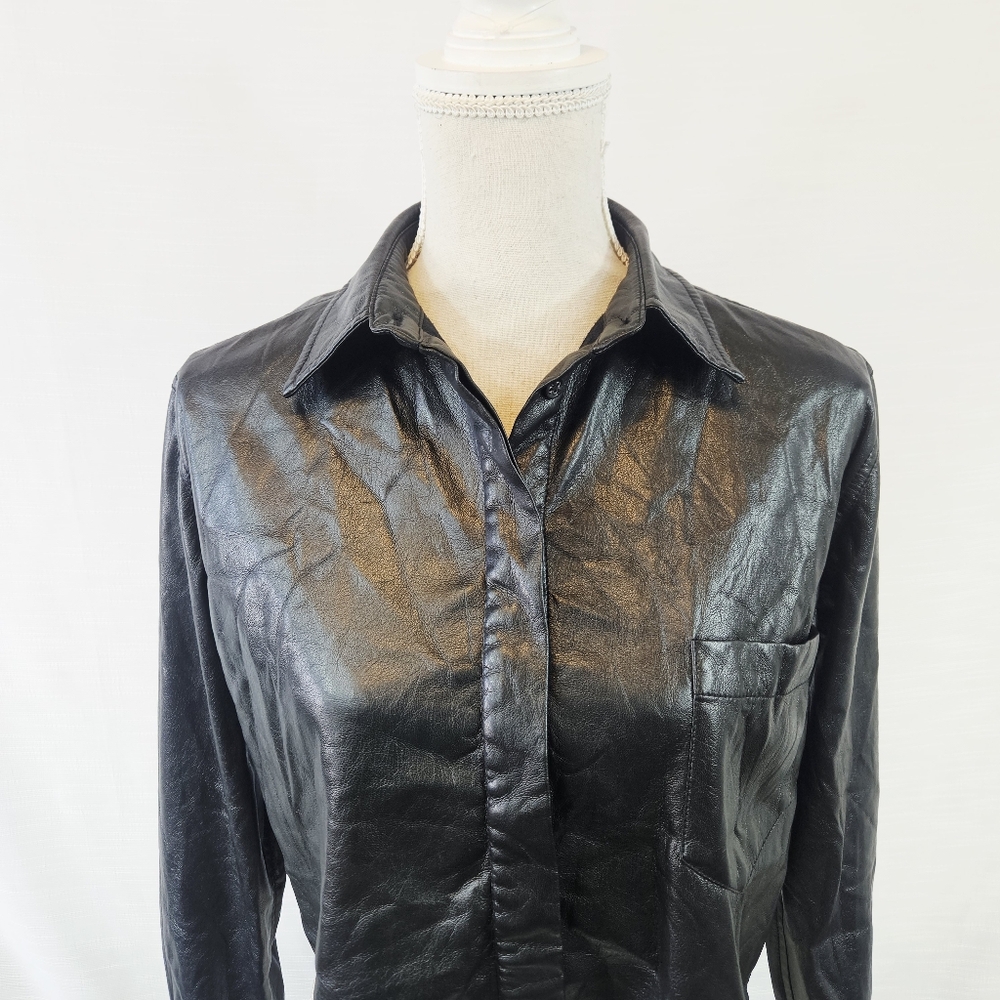 Good American Faux Leather Cropped Buttondown Shirt size Small - Picture 8 of 14